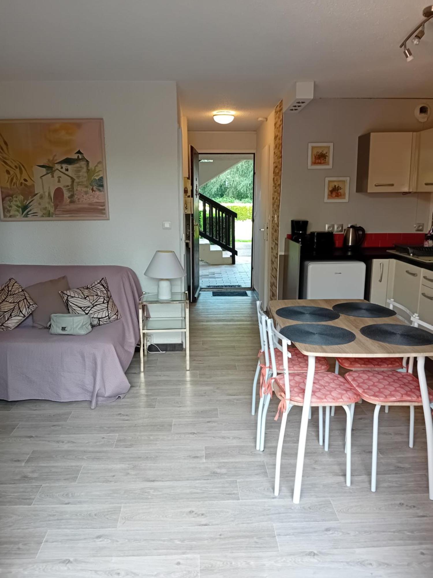 Cabourg Agreable T2 Residence Calme - Terrasse 20M2 - Animaux Bienvenus ภายนอก รูปภาพ